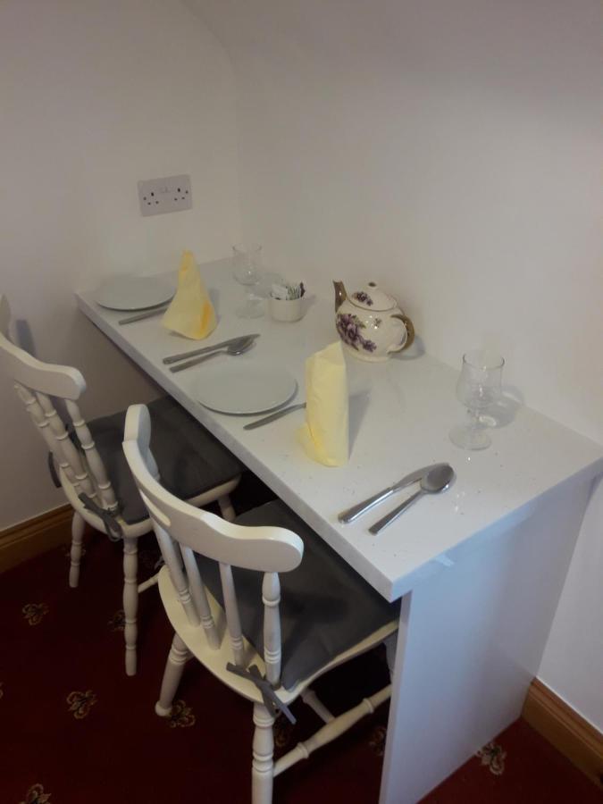 Cedar Lodge Self Catering Accommodation H91 Cf9D Gort Eksteriør billede